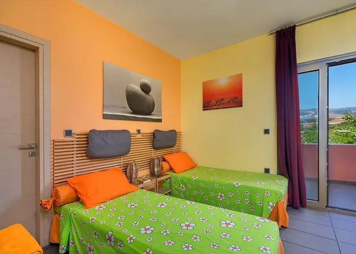 Skinos Ilivatos Eco Villa&estate Chavriáta