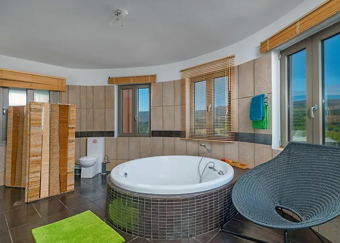 Villa Skinos Ilivatos Eco Villa&estate